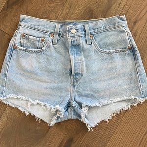 Levi 501 short